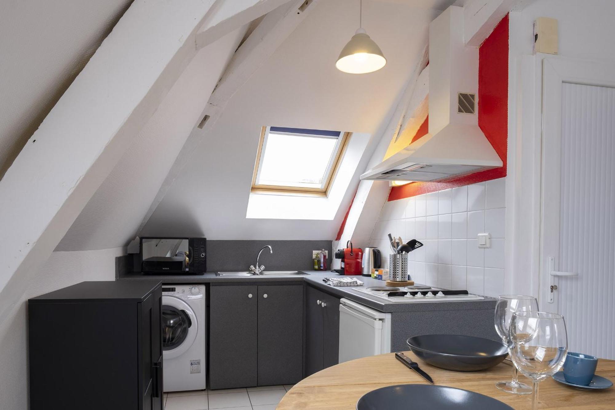 gîte de l'artiste Segré ✰ T2 confort ✰ centre ✰ 2 lits Exterior foto